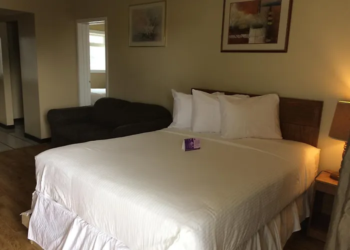 Nice Inn Edmonton