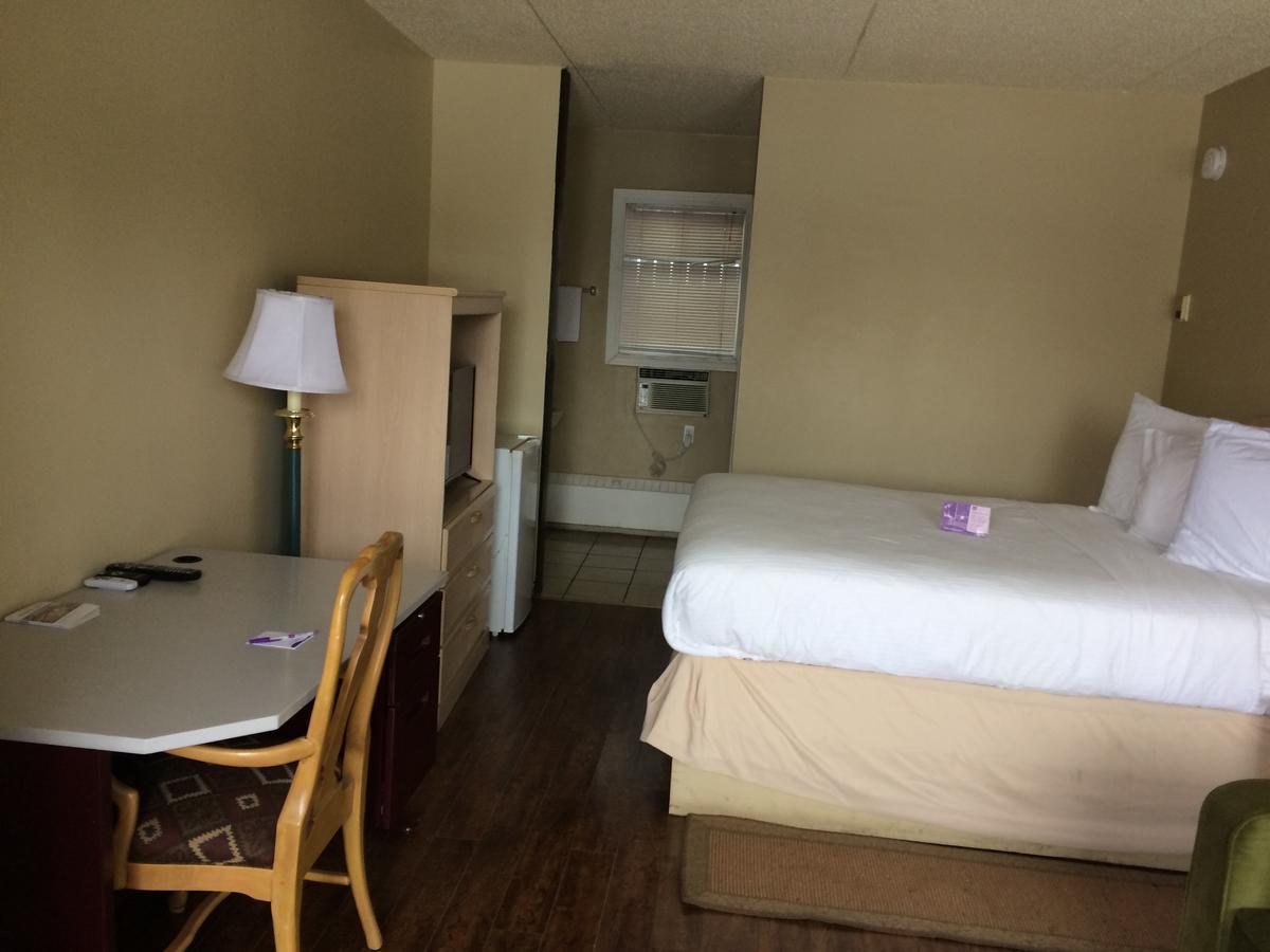 Nice Inn Edmonton 2*